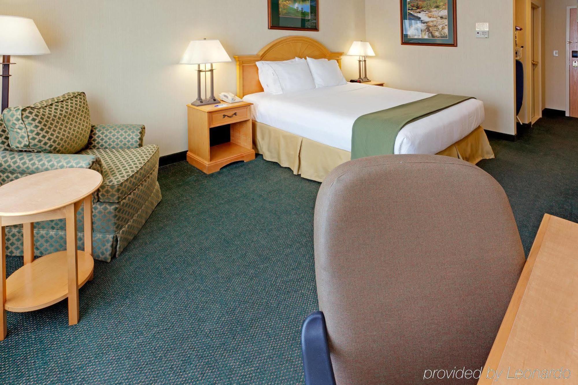 Holiday Inn Express Hotel & Suites Watertown - Thousand Islands, An Ihg Hotel Quarto foto